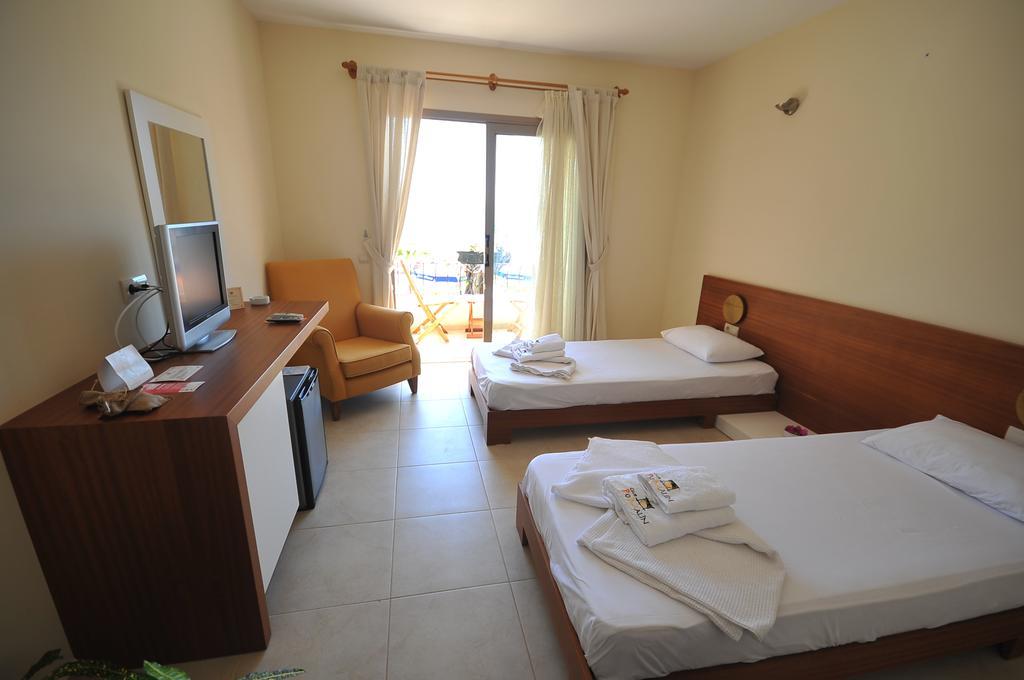 Club Pomalin Hotel Oren  Esterno foto